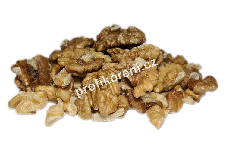 Vlašské ořechy jádra 40% až 60% půlky (11,34 Kg)